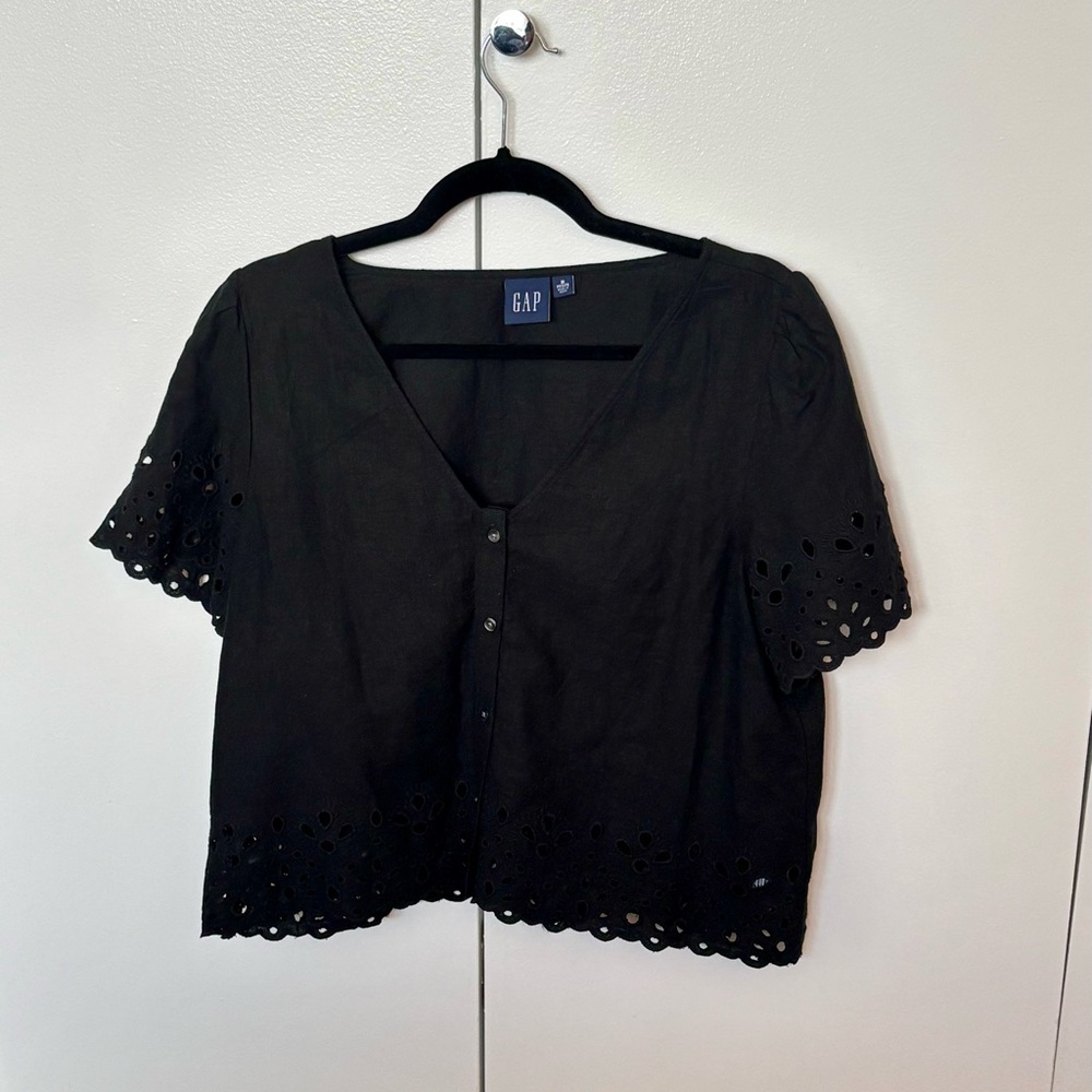 GAP Women's Black Button-Up Eyelet Blouse